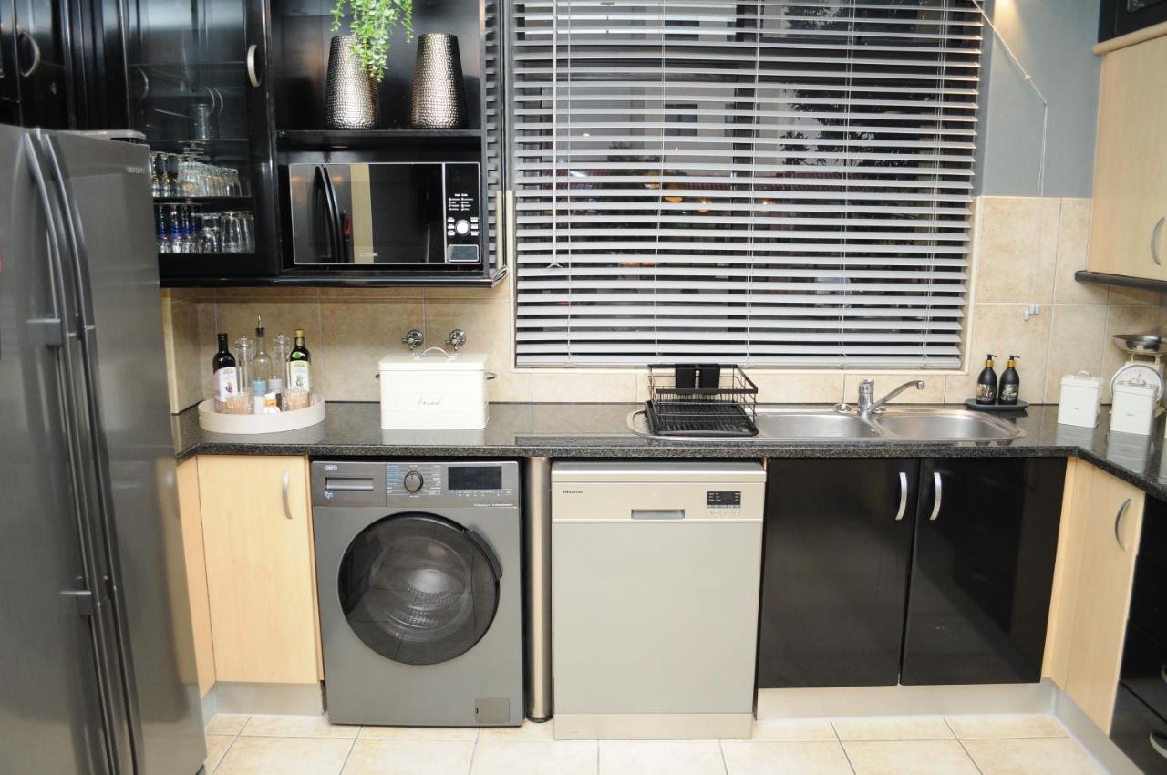 The Island Club Luxury 2 Bedroom Apartment Cape Town Luaran gambar